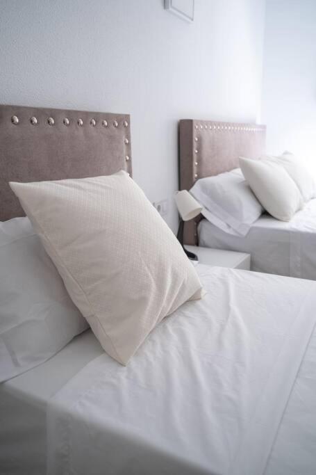 Amplio Apartamento 2 Dormitorios Cerca De La Playa Alicante Luaran gambar
