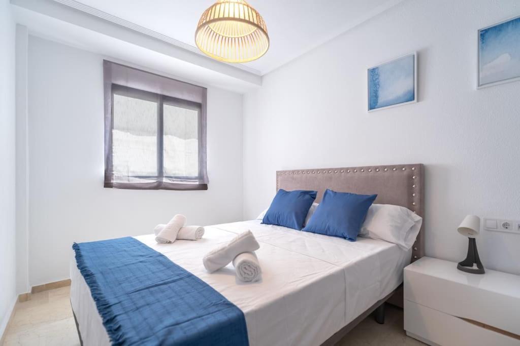 Amplio Apartamento 2 Dormitorios Cerca De La Playa Alicante Luaran gambar