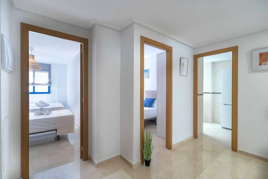 Amplio Apartamento 2 Dormitorios Cerca De La Playa Alicante Luaran gambar